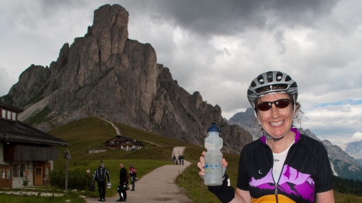 Enjoying a short break at Passo Giau before descending back to Cortina.